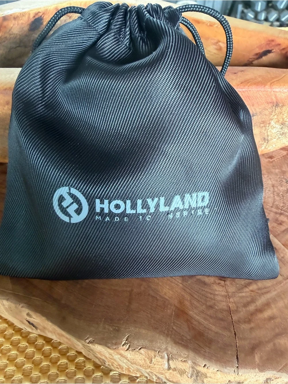 Hollyland Lark M2 wireless microphone, Hollyland Woreless Earbuds combo